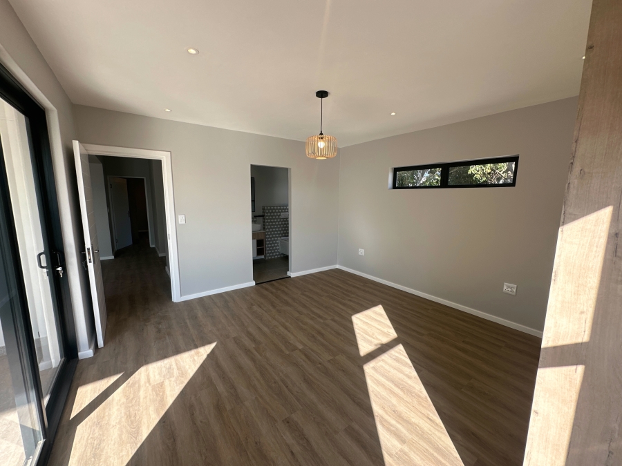 3 Bedroom Property for Sale in Country Club Western Cape